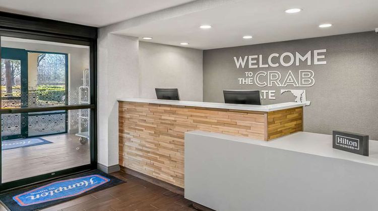 Hampton Inn Bowie Lobby