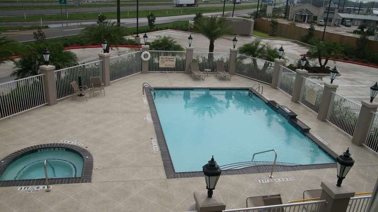 <b>Hampton Inn Orange Pool</b>. Images powered by <a href="https://iceportal.shijigroup.com/" title="IcePortal" target="_blank">IcePortal</a>.