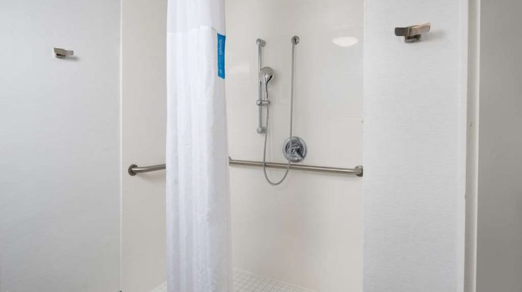 Hampton Inn Beaumont Room
