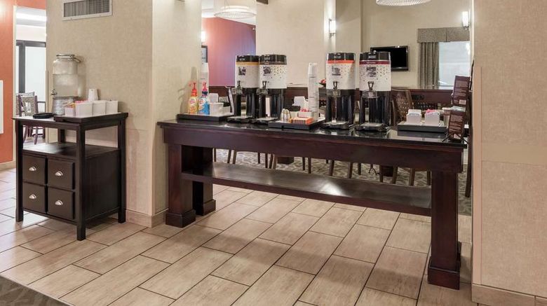<b>Hampton Inn Branson-West Restaurant</b>. Images powered by <a href="https://iceportal.shijigroup.com/" title="IcePortal" target="_blank">IcePortal</a>.