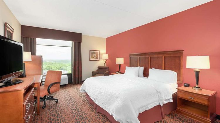 Hampton Inn Branson-West Room