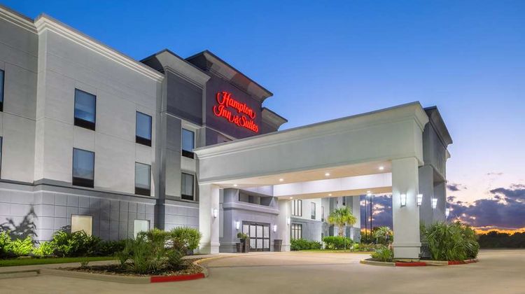 Hampton Inn & Suites Brenham Exterior