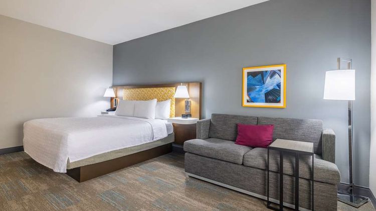 Hampton Inn & Suites Brenham Room