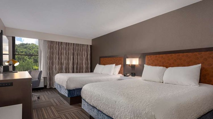Hampton Inn Bristol Room