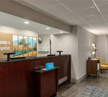 Hampton Inn Bristol Lobby