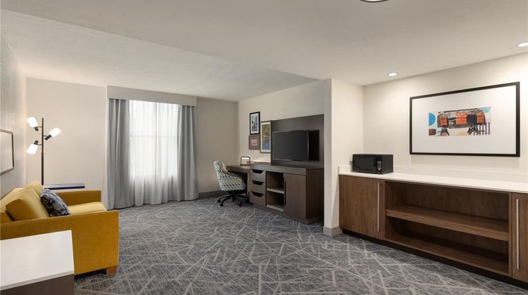 Hampton Inn Bristol Room