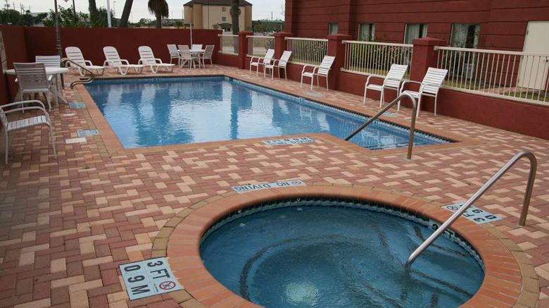 <b>Hampton Inn and Suites Brownsville Pool</b>. Images powered by <a href="https://iceportal.shijigroup.com/" title="IcePortal" target="_blank">IcePortal</a>.