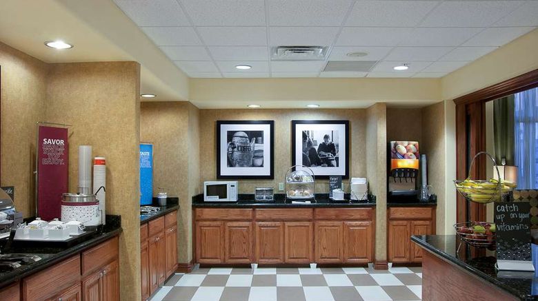 <b>Hampton Inn and Suites Brownsville Restaurant</b>. Images powered by <a href="https://iceportal.shijigroup.com/" title="IcePortal" target="_blank">IcePortal</a>.