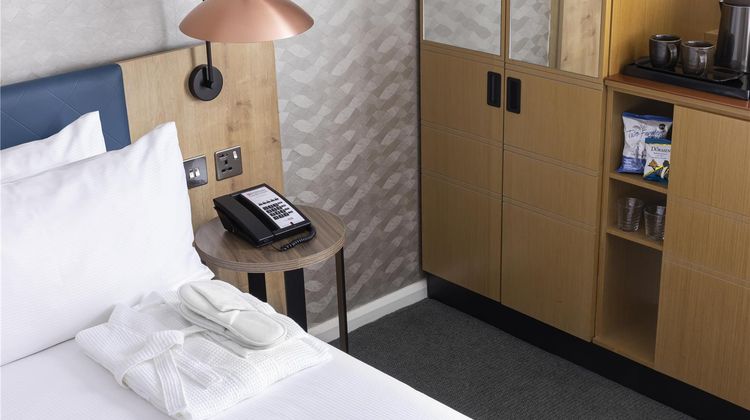 Hilton Garden Inn Bristol City Centre Room