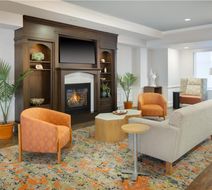 Hampton Inn & Suites Jekyll Island Lobby