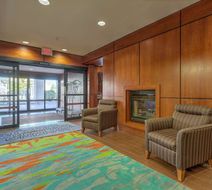 Hampton Inn Batavia Lobby