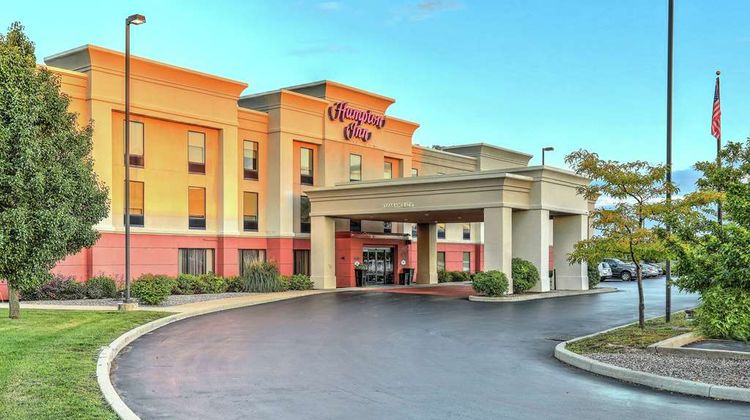 Hampton Inn Batavia Exterior