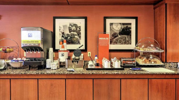 Hampton Inn Batavia Restaurant