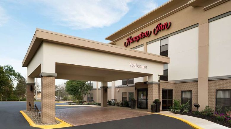 <b>Hampton Inn Battle Creek Exterior</b>. Images powered by <a href="https://iceportal.shijigroup.com/" title="IcePortal" target="_blank">IcePortal</a>.