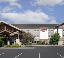 Hampton Inn Butte Exterior