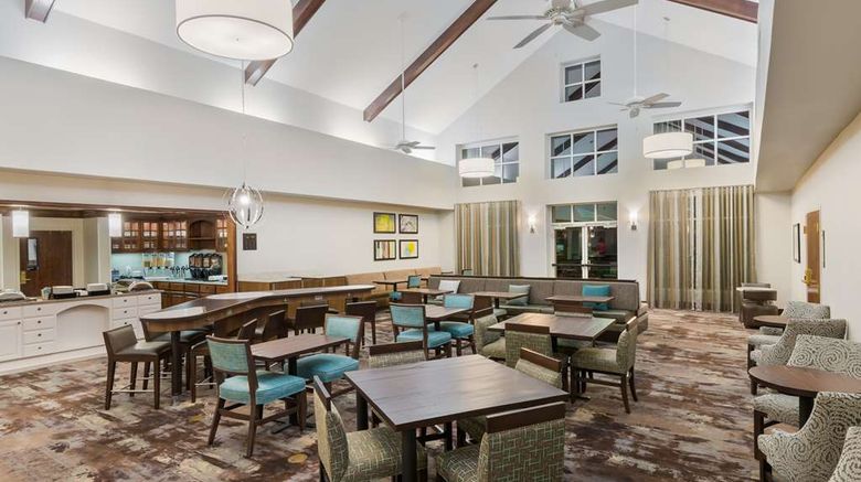 <b>Homewood Suites by Hilton Baton Rouge Lobby</b>. Images powered by <a href="https://iceportal.shijigroup.com/" title="IcePortal" target="_blank">IcePortal</a>.