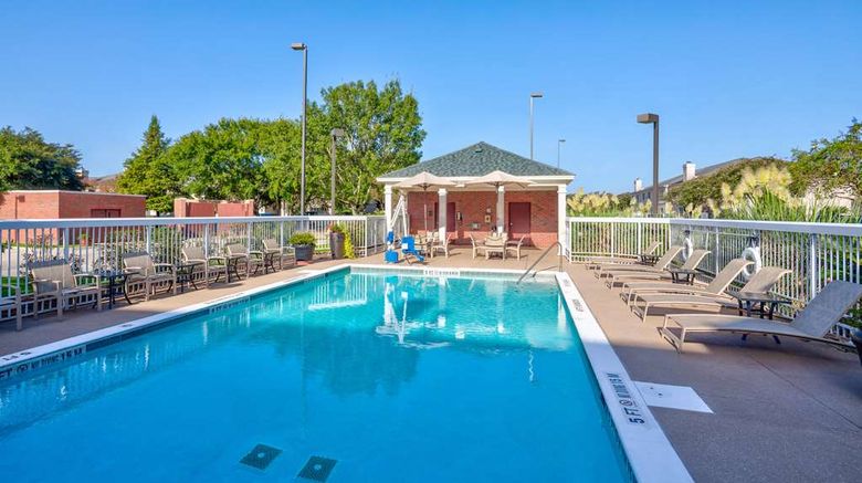 <b>Homewood Suites by Hilton Baton Rouge Pool</b>. Images powered by <a href="https://iceportal.shijigroup.com/" title="IcePortal" target="_blank">IcePortal</a>.