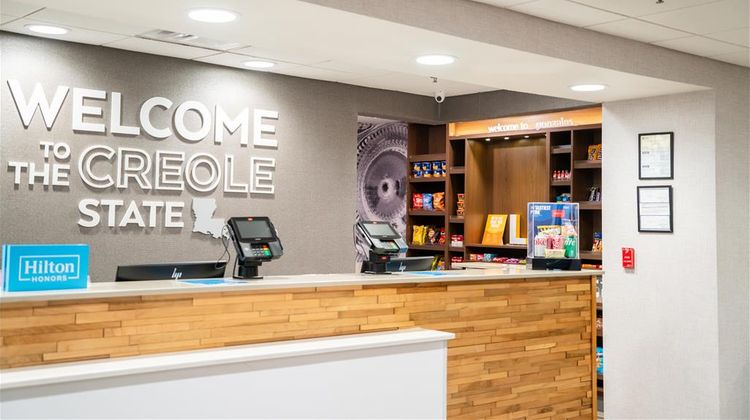 Hampton Inn Gonzales Lobby
