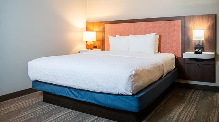 Hampton Inn Gonzales Room