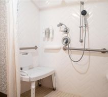 Hampton Inn Gonzales Room