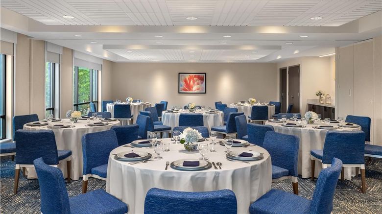 <b>Hilton Garden Inn Burlington-Downtown Meeting</b>. Images powered by <a href="https://iceportal.shijigroup.com/" title="IcePortal" target="_blank">IcePortal</a>.