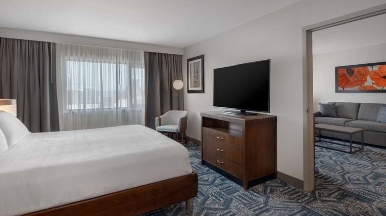<b>Hilton Garden Inn Burlington-Downtown Room</b>. Images powered by <a href="https://iceportal.shijigroup.com/" title="IcePortal" target="_blank">IcePortal</a>.