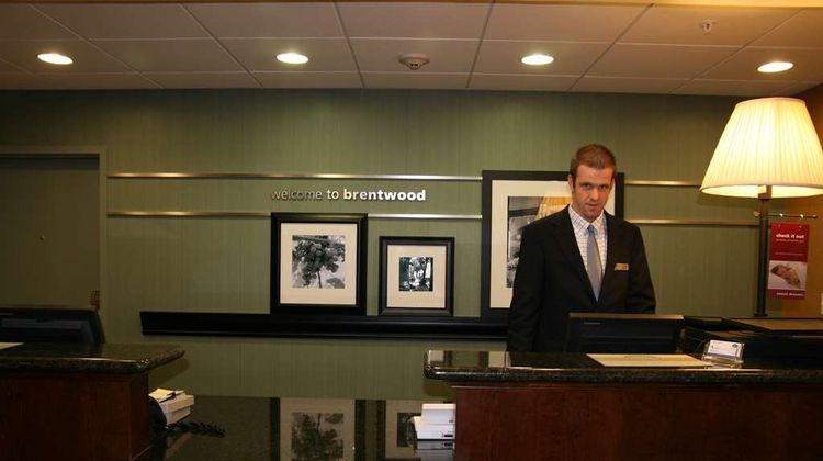 Hampton Inn Brentwood Lobby