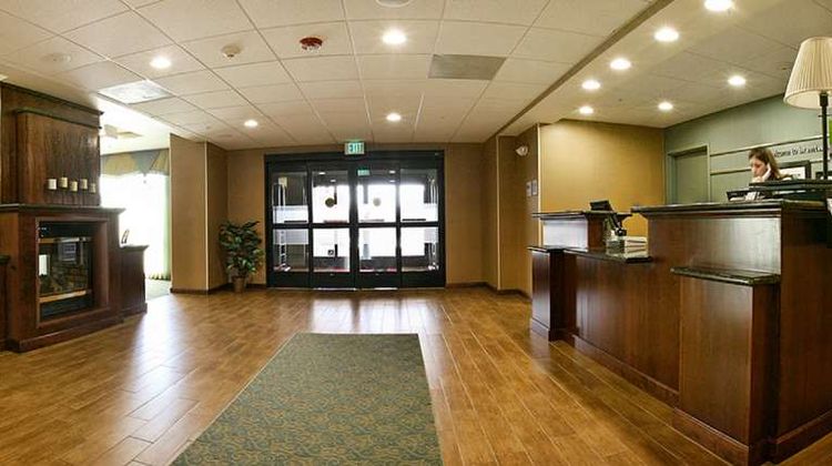 Hampton Inn Brentwood Lobby