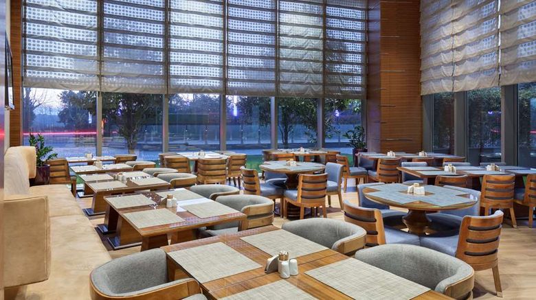 <b>Hampton by Hilton Bursa Restaurant</b>. Images powered by <a href="https://iceportal.shijigroup.com/" title="IcePortal" target="_blank">IcePortal</a>.
