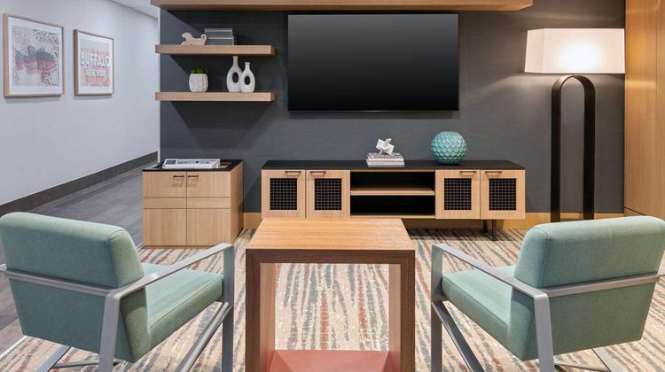 Homewood Suites by Hilton Buffalo Airpor Lobby