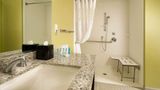 Hampton Inn & Suites Buffalo Airport Room