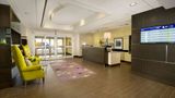 Hampton Inn & Suites Buffalo Airport Lobby