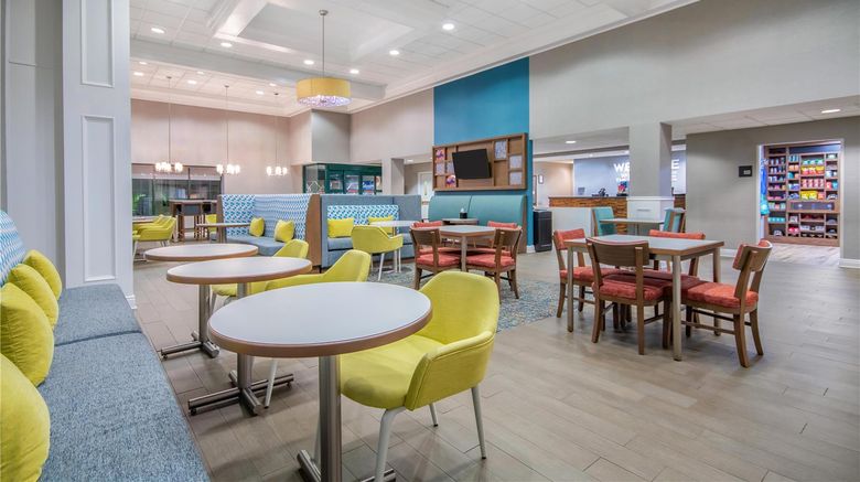 <b>Hampton Inn East Aurora Restaurant</b>. Images powered by <a href="https://iceportal.shijigroup.com/" title="IcePortal" target="_blank">IcePortal</a>.
