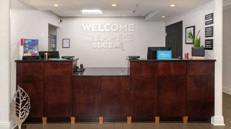 Hampton Inn Buffalo South I-90 Lobby