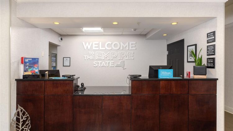 Hampton Inn Buffalo South I-90 Lobby