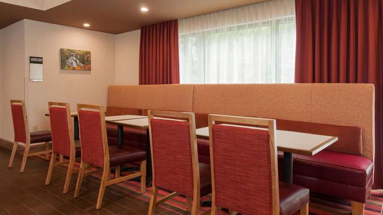 Hampton Inn Brevard Meeting