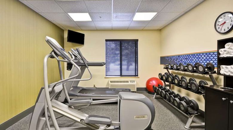 <b>Hampton Inn Bozeman Health</b>. Images powered by <a href="https://iceportal.shijigroup.com/" title="IcePortal" target="_blank">IcePortal</a>.