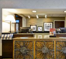 Hampton Inn Bozeman Lobby