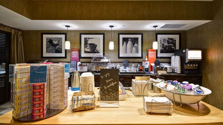 <b>Hampton Inn Bozeman Restaurant</b>. Images powered by <a href="https://iceportal.shijigroup.com/" title="IcePortal" target="_blank">IcePortal</a>.