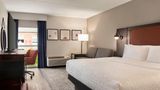 <b>Hampton Inn Columbia Downtown Room</b>. Images powered by <a href="https://iceportal.shijigroup.com/" title="IcePortal" target="_blank">IcePortal</a>.