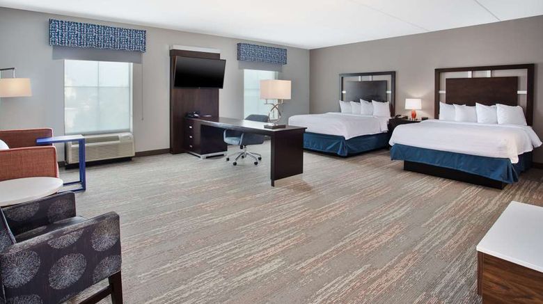 <b>Hampton Inn & Suites-Columbia Southeast Room</b>. Images powered by <a href="https://iceportal.shijigroup.com/" title="IcePortal" target="_blank">IcePortal</a>.