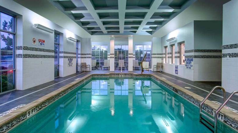 <b>Hampton Inn & Suites-Columbia Southeast Pool</b>. Images powered by <a href="https://iceportal.shijigroup.com/" title="IcePortal" target="_blank">IcePortal</a>.