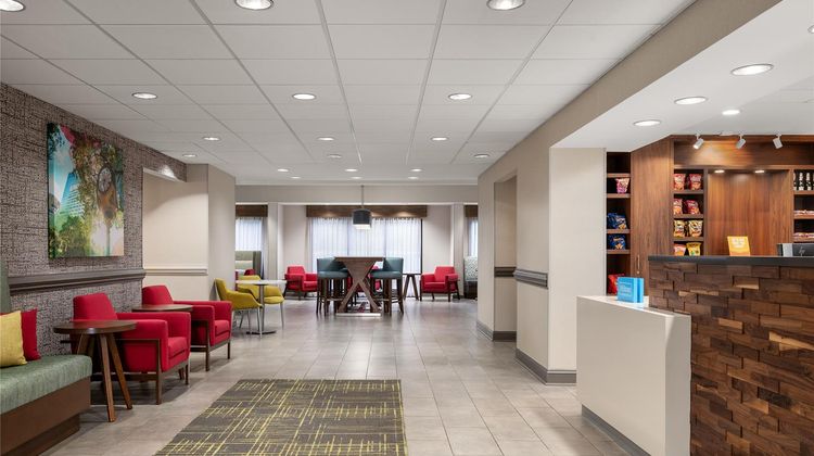 Hampton Inn Columbia Northeast Lobby