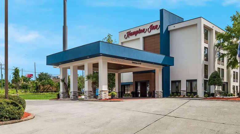 <b>Hampton Inn Columbia-I-26 Airport Exterior</b>. Images powered by <a href="https://iceportal.shijigroup.com/" title="IcePortal" target="_blank">IcePortal</a>.