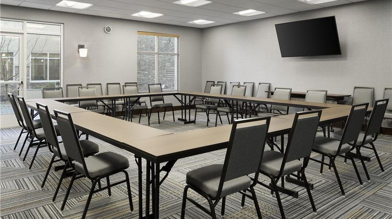 <b>Homewood Suites by Hilton Akron Fairlawn Meeting</b>. Images powered by <a href="https://iceportal.shijigroup.com/" title="IcePortal" target="_blank">IcePortal</a>.