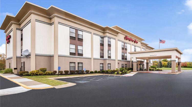 Hampton Inn Akron-Fairlawn Exterior