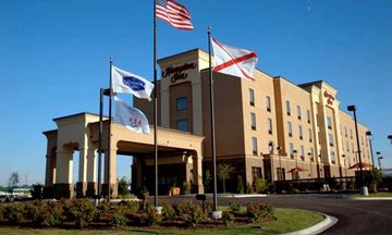 Hampton Inn Calera