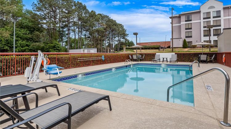Hampton Inn Carrollton Pool