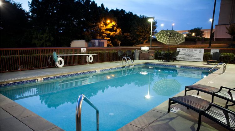 Hampton Inn Carrollton Pool