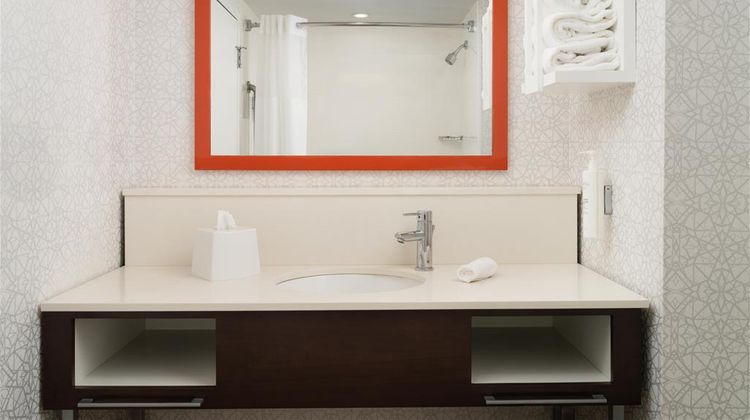 Hampton Inn Chambersburg Room